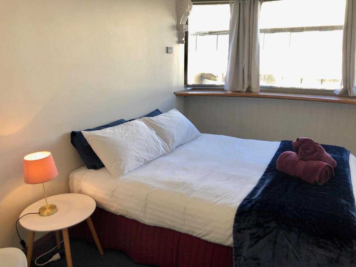 The Nook Backpackers Hostel Hobart Exterior photo